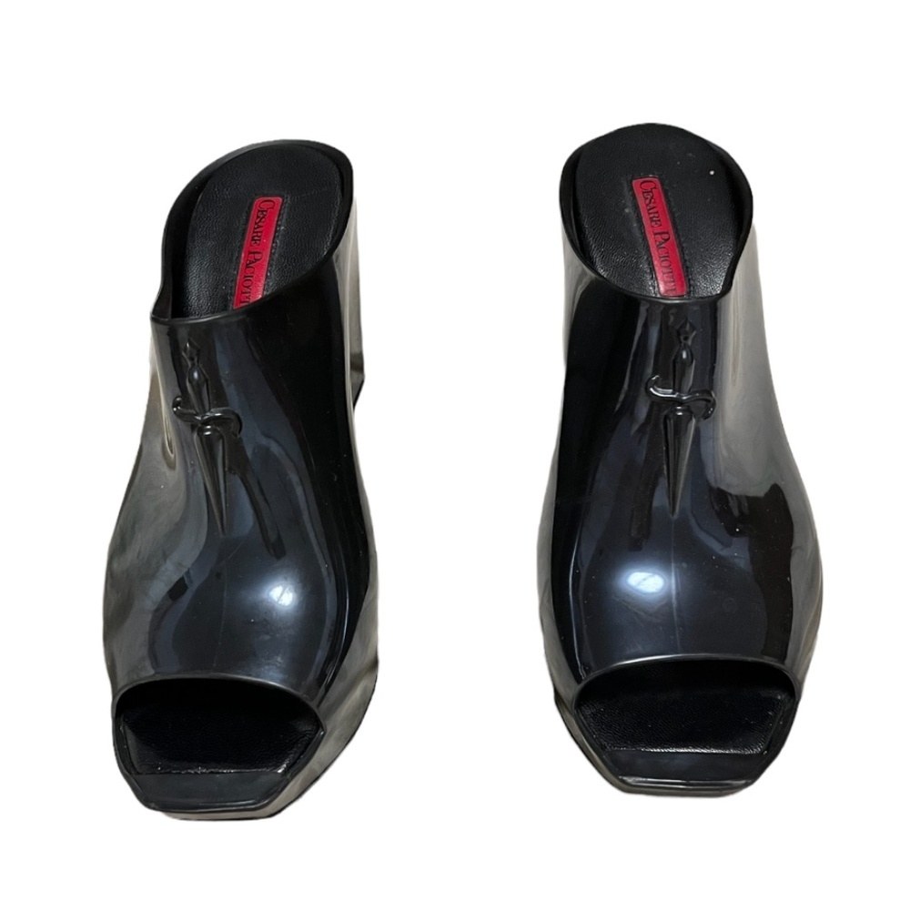 Cesare  Paciotti Heels